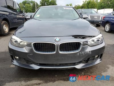 Piąte zdjęcie samochodu w środku: 2013 BMW 328 I VIN:WBA3A5C50DJ462103 - miniatura