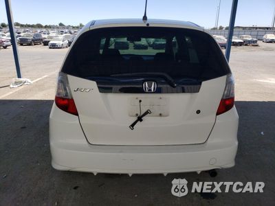 Zdjęcie 6 z 14 samochodu: 2010 HONDA FIT VIN:JHMGE8H21AS006141 - miniatura