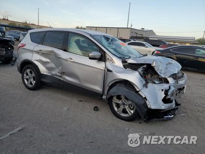 Czwarte zdjęcie samochodu z boku: 2015 FORD ESCAPE SE VIN:1FMCU0G94FUB07703 - miniatura