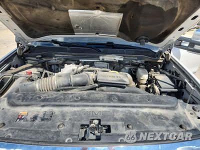 Zdjęcie 11 z 14 samochodu: 2018 GMC SIERRA K2500 DENALI VIN:1GT12UEY7JF178846 - miniatura