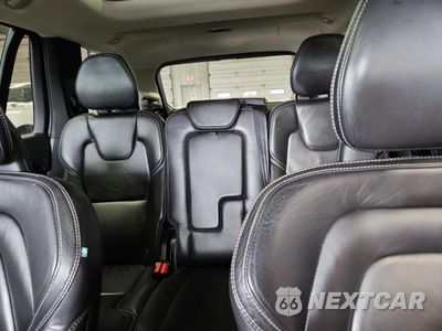 Zdjęcie 10 z 14 samochodu: 2017 VOLVO XC90 T6 VIN:YV4A22PK4H1147121 - miniatura