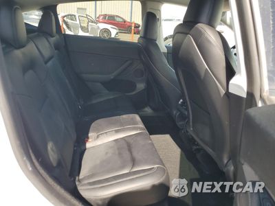 Zdjęcie 10 z 15 samochodu: 2023 TESLA MODEL Y VIN:7SAYGDEF8PF870516 - miniatura