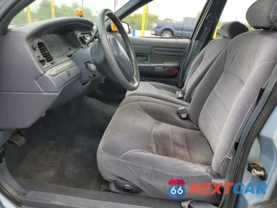 Zdjęcie 7 z 12 samochodu: 1999 FORD CROWN VICTORIA LX VIN:2FAFP74W5XX121198 - miniatura