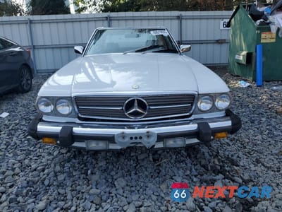 Piąte zdjęcie samochodu w środku: 1988 MERCEDES-BENZ 560 SL VIN:WDBBA48D4JA084158 - miniatura