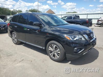 Czwarte zdjęcie samochodu z boku: 2017 NISSAN PATHFINDER S VIN:5N1DR2MM1HC903182 - miniatura