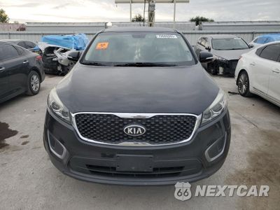 Piąte zdjęcie samochodu w środku: 2016 KIA SORENTO LX VIN:5XYPG4A31GG065874 - miniatura