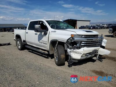 Czwarte zdjęcie samochodu z boku: 2021 CHEVROLET SILVERADO K3500 HIGH COUNTRY VIN:1GC4YVEY4MF217477 - miniatura