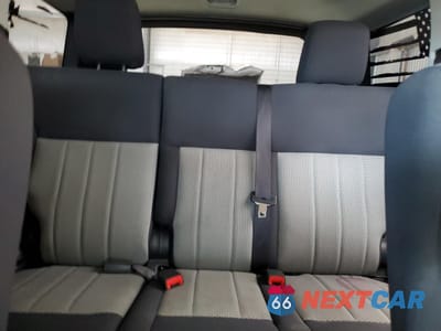 Zdjęcie 10 z 13 samochodu: 2010 DODGE NITRO SE VIN:1D4PU2GK5AW143176 - miniatura