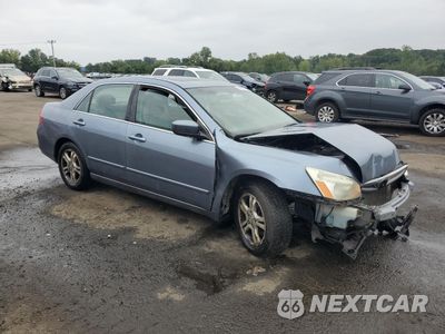 Czwarte zdjęcie samochodu z boku: 2007 HONDA ACCORD EX VIN:1HGCM56737A161760 - miniatura