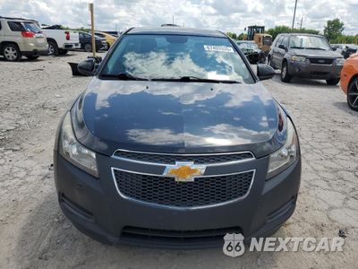 Piąte zdjęcie samochodu w środku: 2014 CHEVROLET CRUZE LT VIN:1G1PE5SB1E7294639 - miniatura