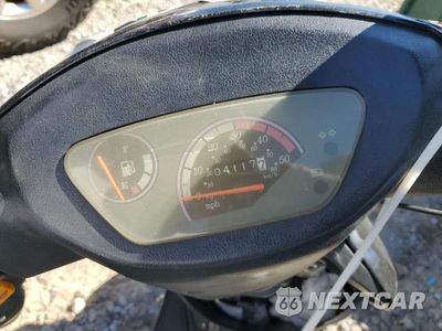 Zdjęcie 7 z 8 samochodu: 2023 GENUINE SCOOTER CO. R50 VIN:L5YACBPZ0P1128859 - miniatura