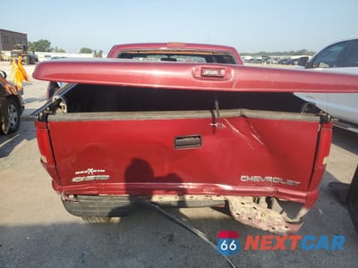 Zdjęcie 6 z 15 samochodu: 2004 CHEVROLET S TRUCK S10 VIN:1GCDT13X74K134375 - miniatura