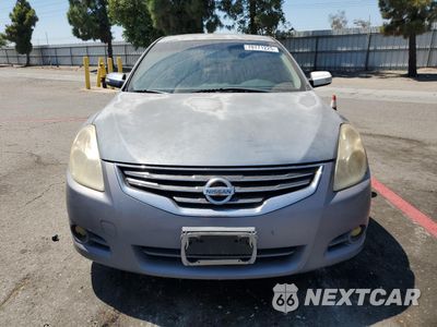 Piąte zdjęcie samochodu w środku: 2011 NISSAN ALTIMA BASE VIN:1N4AL2AP0BN513490 - miniatura