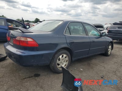Trzecie zdjęcie samochodu z tyłu: 1999 HONDA ACCORD EX VIN:JHMCG6670XC026850 - miniatura