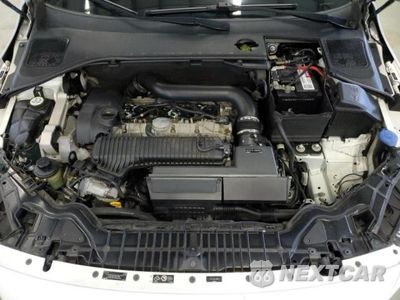 Zdjęcie 7 z 10 samochodu: 2014 VOLVO S60 T5 VIN:YV1612FS5E1285611 - miniatura
