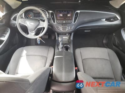 Zdjęcie 8 z 12 samochodu: 2021 CHEV MALIBU VIN:1G1ZD5ST6MF031961 - miniatura
