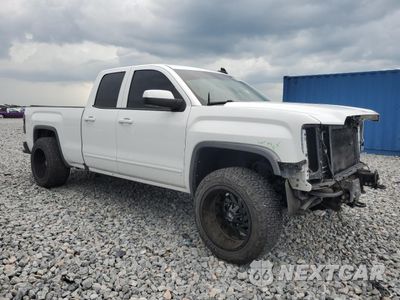 Czwarte zdjęcie samochodu z boku: 2017 GMC SIERRA K1500 VIN:1GTV2LEC2HZ202012 - miniatura