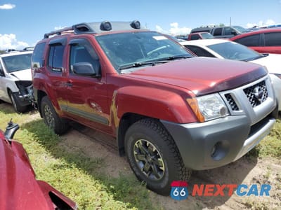 Czwarte zdjęcie samochodu z boku: 2015 NISSAN XTERRA X VIN:5N1AN0NW8FN665190 - miniatura