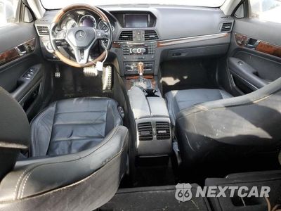 Zdjęcie 8 z 13 samochodu: 2012 MERCEDES-BENZ E 350 4MATIC VIN:WDDKJ8JB7CF168682 - miniatura