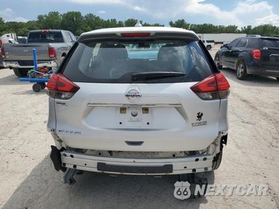 Zdjęcie 6 z 12 samochodu: 2017 NISSAN ROGUE S VIN:KNMAT2MT7HP531937 - miniatura