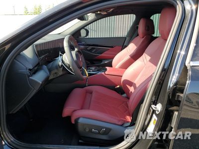Zdjęcie 7 z 15 samochodu: 2025 BMW 530 I VIN:WBA43FJ03SCT45595 - miniatura