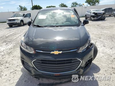 Piąte zdjęcie samochodu w środku: 2020 CHEVROLET TRAX LS VIN:KL7CJKSB0LB055977 - miniatura
