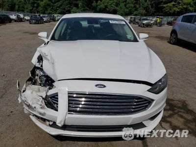 Piąte zdjęcie samochodu w środku: 2017 FORD FUSION SE VIN:3FA6P0H76HR236662 - miniatura