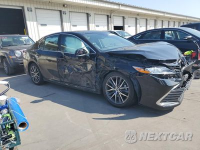 Czwarte zdjęcie samochodu z boku: 2023 TOYOTA CAMRY XLE VIN:4T1F31AK7PU602352 - miniatura