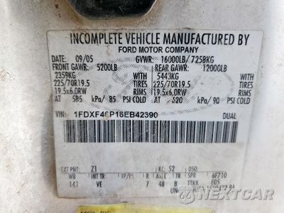 Zdjęcie 12 z 12 samochodu: 2006 FORD F450 SUPER DUTY VIN:1FDXF46P16EB42390 - miniatura