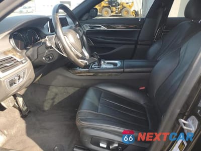 Zdjęcie 7 z 12 samochodu: 2019 BMW 740 XDRIVE MSPORT VIN:WBA7E4C50KGV28708 - miniatura