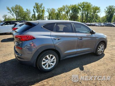 Trzecie zdjęcie samochodu z tyłu: 2019 HYUNDAI TUCSON SE VIN:KM8J23A40KU008513 - miniatura