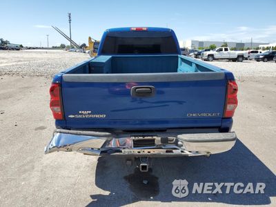 Zdjęcie 6 z 14 samochodu: 2003 CHEVROLET SILVERADO C2500 HEAVY DUTY VIN:1GCHC29123E167551 - miniatura