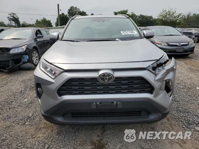 Piąte zdjęcie samochodu w środku: 2021 TOYOTA RAV4 XLE VIN:2T3P1RFV3MW146316 - miniatura
