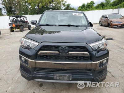 Piąte zdjęcie samochodu w środku: 2019 TOYOTA 4RUNNER SR5/SR5 PREMIUM VIN:JTEBU5JRXK5737067 - miniatura