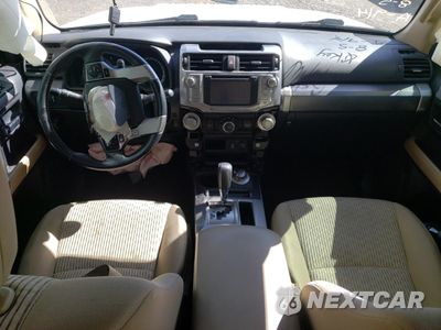 Zdjęcie 8 z 15 samochodu: 2014 TOYOTA 4RUNNER SR5 VIN:JTEBU5JR6E5186298 - miniatura