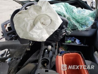 Zdjęcie 8 z 13 samochodu: 2006 FORD ESCAPE XLS VIN:1FMYU92Z76KB34813 - miniatura
