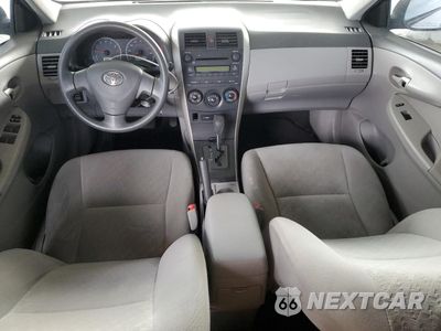 Zdjęcie 8 z 12 samochodu: 2009 TOYOTA COROLLA BASE VIN:1NXBU40E29Z165078 - miniatura