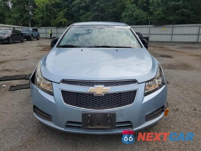 Piąte zdjęcie samochodu w środku: 2011 CHEVROLET CRUZE LS VIN:1G1PC5SH6B7107918 - miniatura