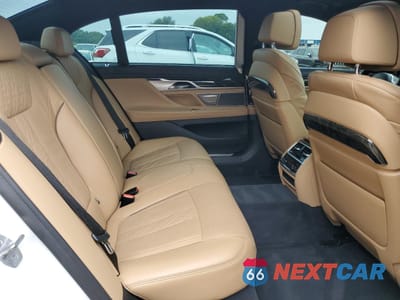 Zdjęcie 10 z 15 samochodu: 2022 BMW 750 XI VIN:WBA7U2C03NCJ17147 - miniatura