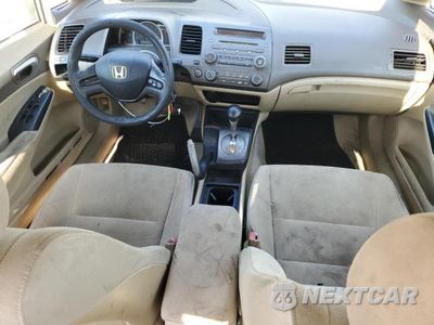 Zdjęcie 8 z 13 samochodu: 2008 HONDA CIVIC LX VIN:1HGFA16508L009972 - miniatura