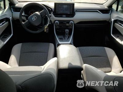 Zdjęcie 8 z 14 samochodu: 2020 TOYOTA RAV4 XLE VIN:2T3W1RFV5LC070593 - miniatura