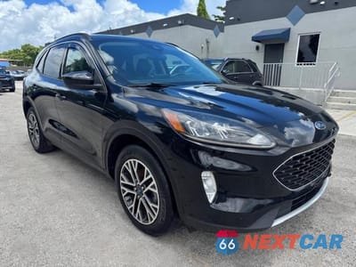Czwarte zdjęcie samochodu z boku: 2020 FORD ESCAPE SEL VIN:1FMCU0H61LUB07822 - miniatura