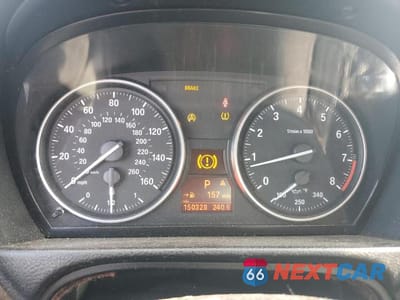 Zdjęcie 9 z 12 samochodu: 2009 BMW 328 I SULEV VIN:WBAWR33579P343978 - miniatura