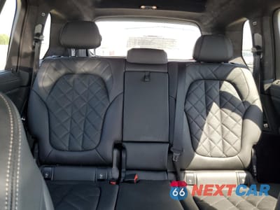 Zdjęcie 10 z 14 samochodu: 2025 BMW X7 XDRIVE40I VIN:5UX23EM08S9W58217 - miniatura