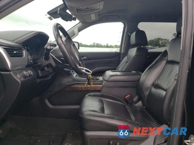 Zdjęcie 7 z 14 samochodu: 2020 CHEVROLET SUBURBAN K1500 LT VIN:1GNSKHKC3LR302849 - miniatura