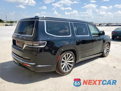 Trzecie zdjęcie samochodu z tyłu: 2025 JEEP GRAND WAGONEER SERIES III VIN:1C4SJVGP0SS502293 - miniatura