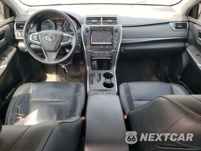 Zdjęcie 8 z 14 samochodu: 2015 TOYOTA CAMRY HYBRID VIN:4T1BD1FK4FU166997 - miniatura