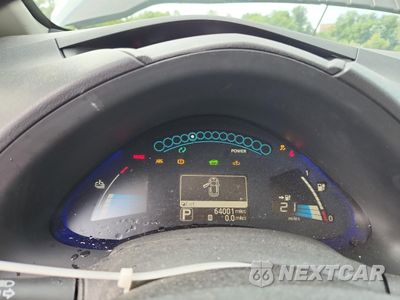 Zdjęcie 9 z 12 samochodu: 2016 NISSAN LEAF S VIN:1N4AZ0CP0GC303667 - miniatura