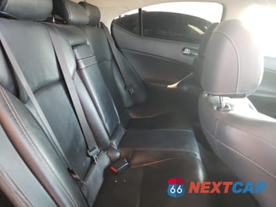 Zdjęcie 10 z 14 samochodu: 2011 LEXUS IS 350 VIN:JTHBE5C28B5027374 - miniatura