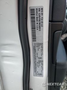 Zdjęcie 13 z 15 samochodu: 2021 JEEP GRAND CHEROKEE LIMITED VIN:1C4RJFBG7MC589313 - miniatura